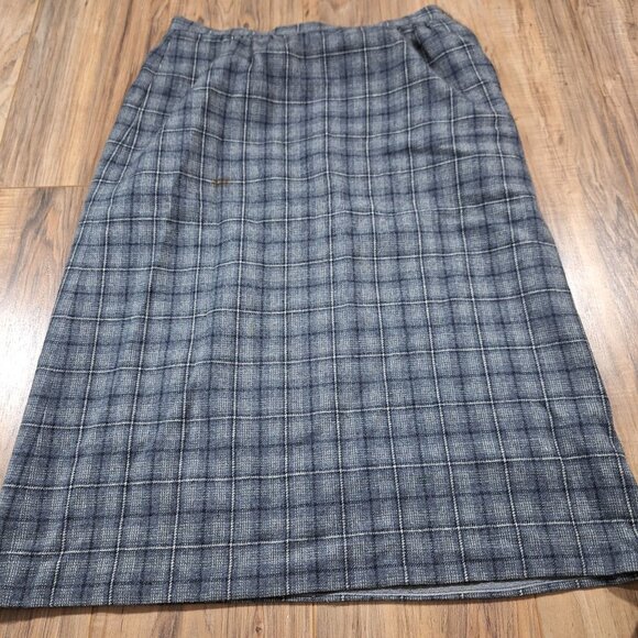 Vintage Pendleton Plaid Skirt - Picture 2 of 5